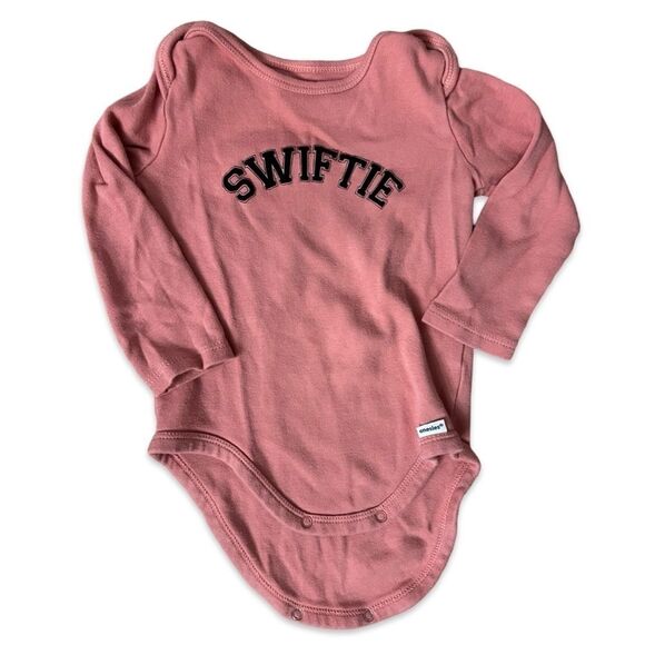 Custom Made Taylor Swift Themed Baby Onesies / Bodysuits / Size 9 Months - Picture 4 of 5